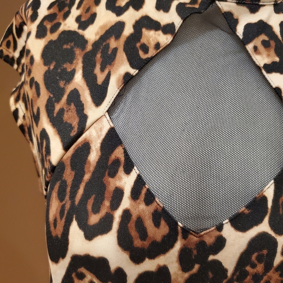 Leopard dress NWT - Picture 3 of 4